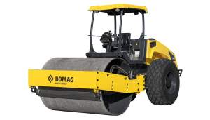 Enojni valjar BOMAG BW 212