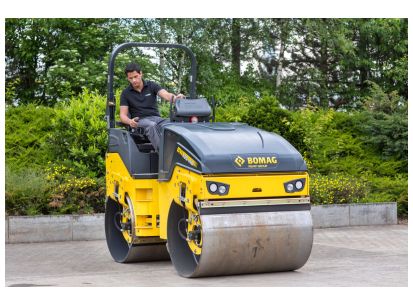 Tandemski valjar BOMAG BW 138 slika