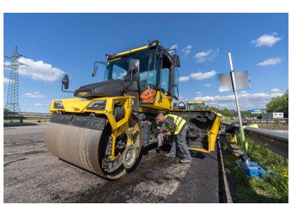 Tandemski valjar BOMAG BW 174 slika