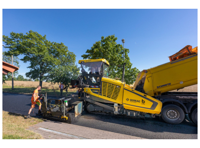 Finišer za asfalt BOMAG BF 700 C-3 slika