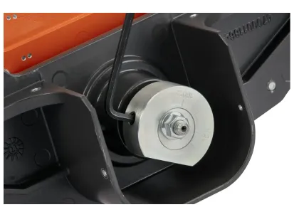 Motor Husqvarna BV 30i za virbo letev slika